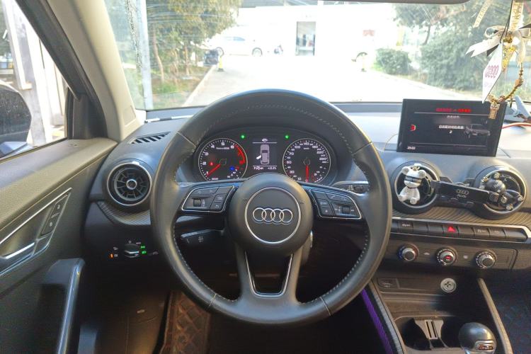 Used Audi Q2L 2018 35 TFSI Launch Exclusive Edition China VI