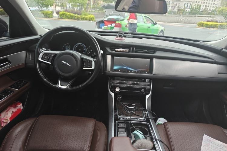 Used Jaguar XFL 2018 XFL 2.0T 250 PS Luxury Edition
