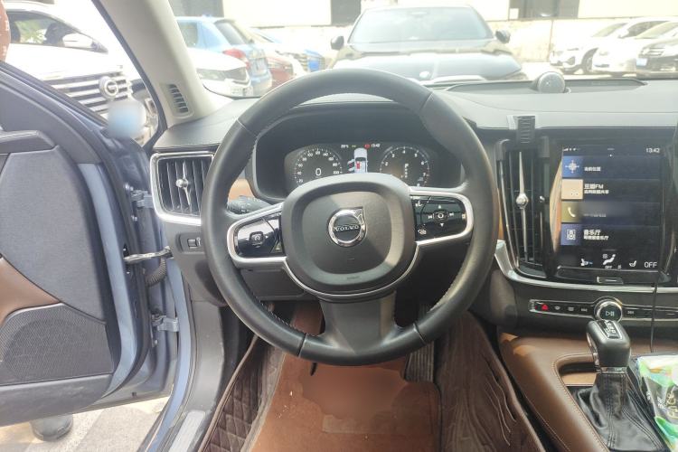 Used Volvo S90 2017 T5 Prestige Edition Steering Wheel