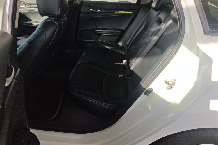 Used Honda Civic 2016 220TURBO CVT Luxury Edition