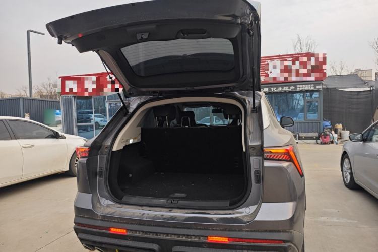 Used JETOUR Dashing 2025 1.5T DCT Youth UP