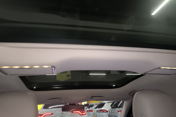 Used Mercedes-Benz E-Class 2023 Restyled E 300 L Sporty and Stylish Edition
