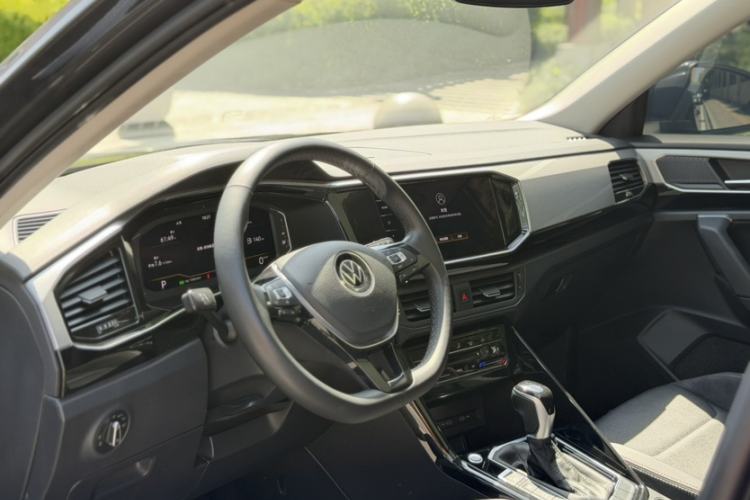 Used Volkswagen Tayron 2022 330TSI Two-Wheel Drive Luxury Smart Connectivity Version
