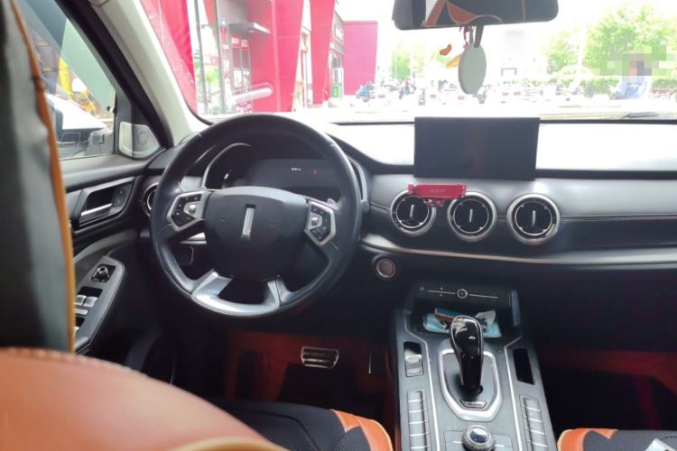 Used Wey VV6 2018 2.0T Two-Wheel Drive Flagship Version China V Standard