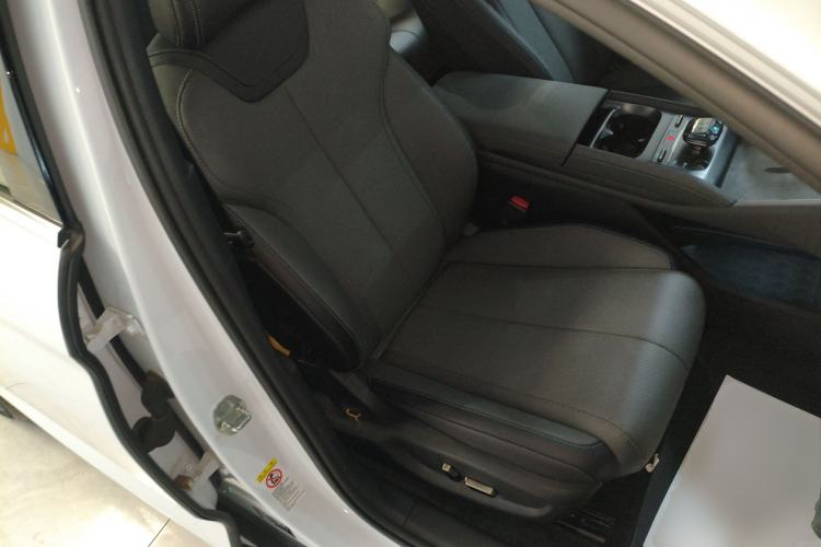 Used BYD Qin L 2025 DM-i Smart Drive 80KM Superior Model