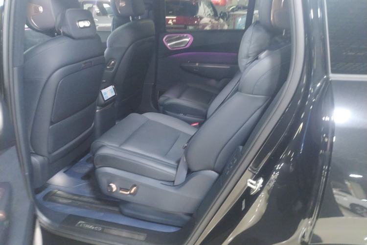 Used Lynk & Co 900 2025 1.5T Ultra
