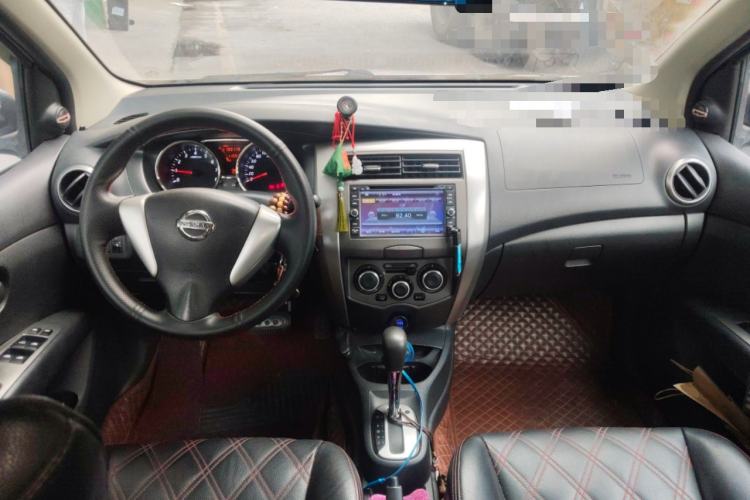 Used Nissan Livina 2013 Jinrui 1.6XL CVT Comfort Edition Center Console