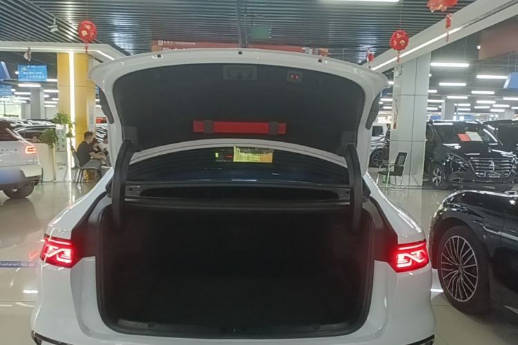 Used BYD Han 2023 EV Champion Edition 506KM Front-Wheel-Drive Premium Model Trunk