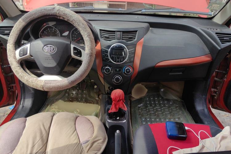 Used FAW Xiali N7 2014 1.3L Manual Sport Luxury Model
