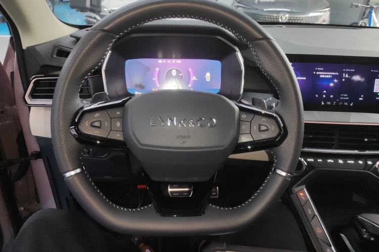 Used Lynk & Co 06 2021 1.5T Shero Pink Special Edition
