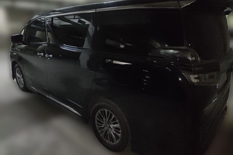 Used Toyota Vellfire 2023 Crown Dual-Engine 2.5L HV Prestige Edition