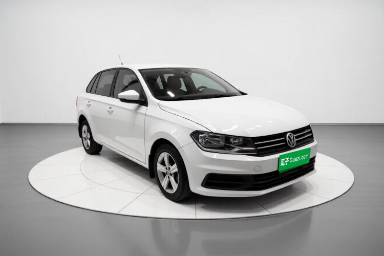 Used Volkswagen Santana 2015 Haval H6 1.6L Automatic Luxury Model Exterior 2