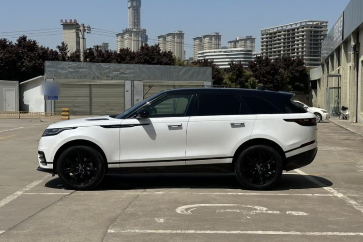 Used Land Rover Range Velar 2023 250 PS Ebony Black Limited Edition Exterior 2