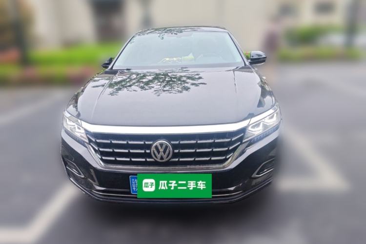 Used Volkswagen Passat 2019 330TSI Luxury Edition China VI Standard Front