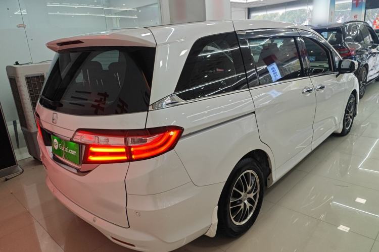 Used Honda Odyssey 2018 2.4L Comfort Version
