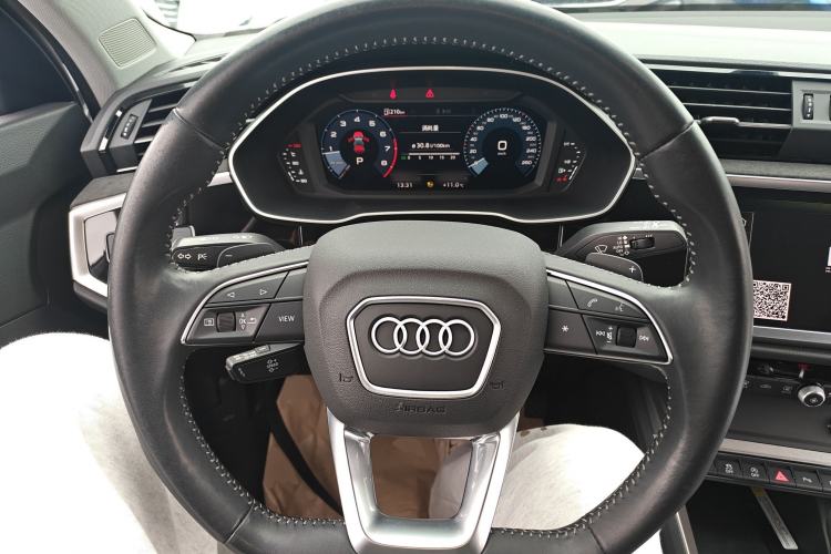 Used Audi Q3 2021 35 TFSI Fashion Dynamic Model
