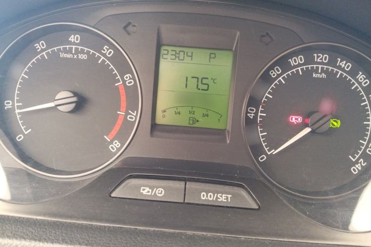 Used Skoda Rapid Spaceback 2016 Revised 1.6L Automatic Smart Drive Version