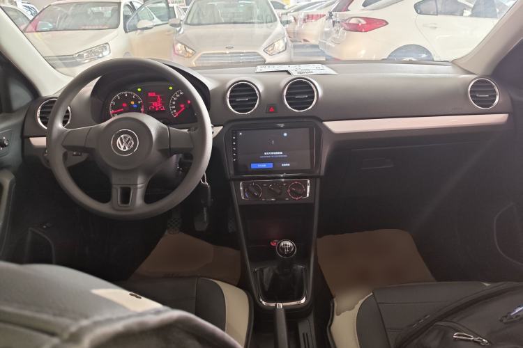 Used Volkswagen Jetta 2015 Zhihui Edition 1.4L Manual Comfort Model