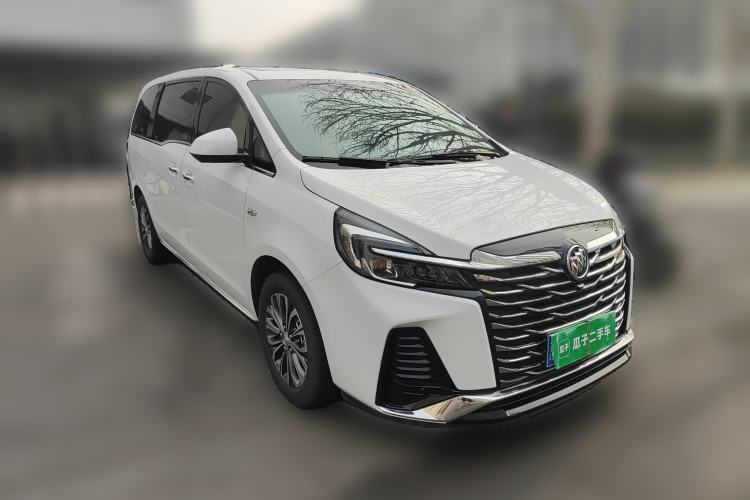 Used Buick GL8 2023 Facelifted Land Cruiser Executive Luxury Version