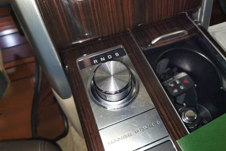 Used Land Rover Range Rover 2017 3.0 SC V6 Vogue Extended Version
