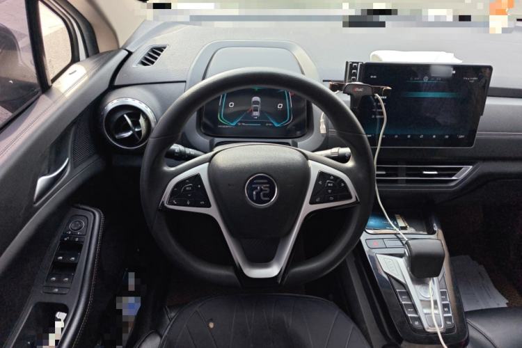 Used BYD Yuan New Energy 2019 EV535 Smart Connect Trendsetting Model