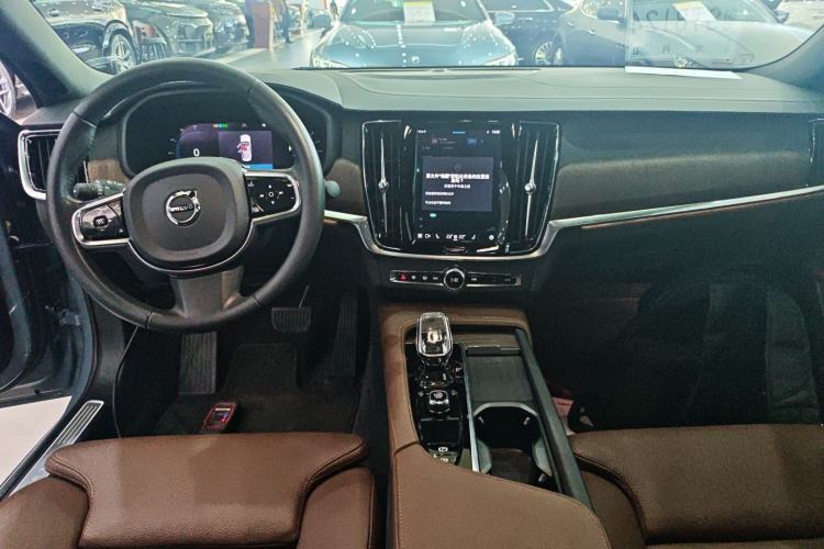 Used Volvo S90 2022 B5 Zhiyuan Luxury Edition