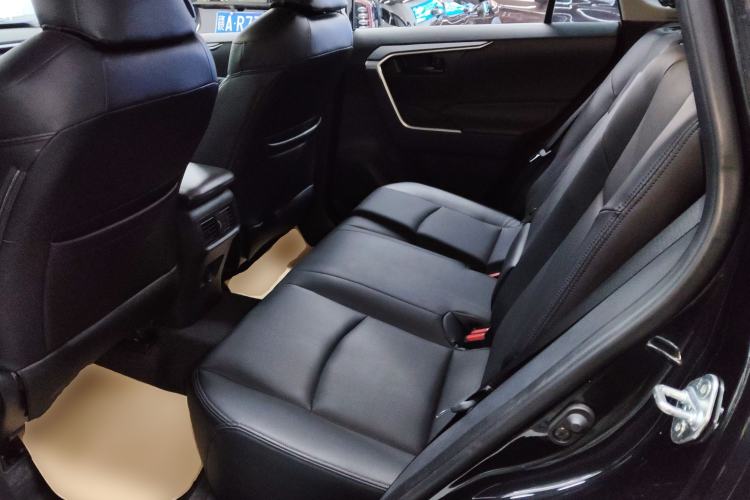 Used Toyota RAV4 2023 2.0L CVT Two-Wheel Drive Urban Edition