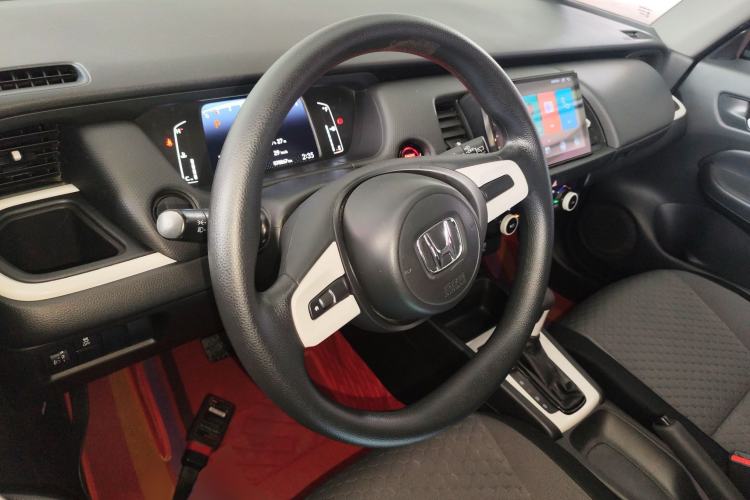 Used Honda Fit 2021 1.5L CVT Trend Edition Center Console