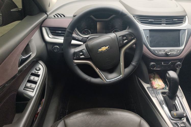 Used Chevrolet Malibu 2018 530T Automatic Luxury Edition Steering Wheel
