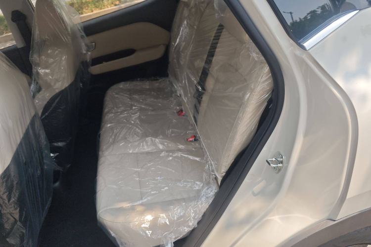 Used Wuling Bingo PLUS 2024 330 km Range Five-Seater Version