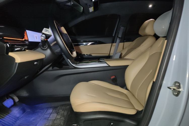 Used Geely Galaxy L6 2023 125km Starship Left Front Seat