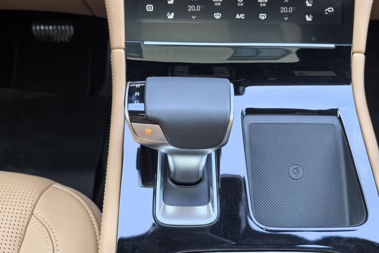 Used Li Auto ONE 2021 Extended-Range 6-Seater Version Gear Lever