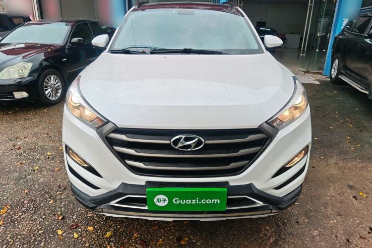 Used Hyundai Tucson 2015 1.6T Dual-Clutch Two-Wheel-Drive Smart Model Front