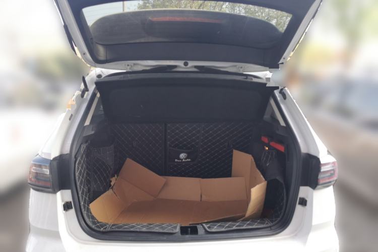 Used Volkswagen Tharu 2023 300TSI Two-Wheel-Drive Moonlight Edition Trunk