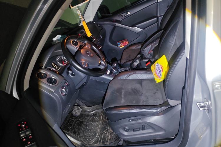 Used Volkswagen Tiguan 2010 2.0 TSI Automatic All-Wheel Drive Flagship Edition