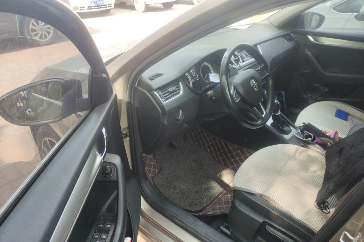 Used Skoda Octavia 2018 TSI280 DSG Luxury Edition