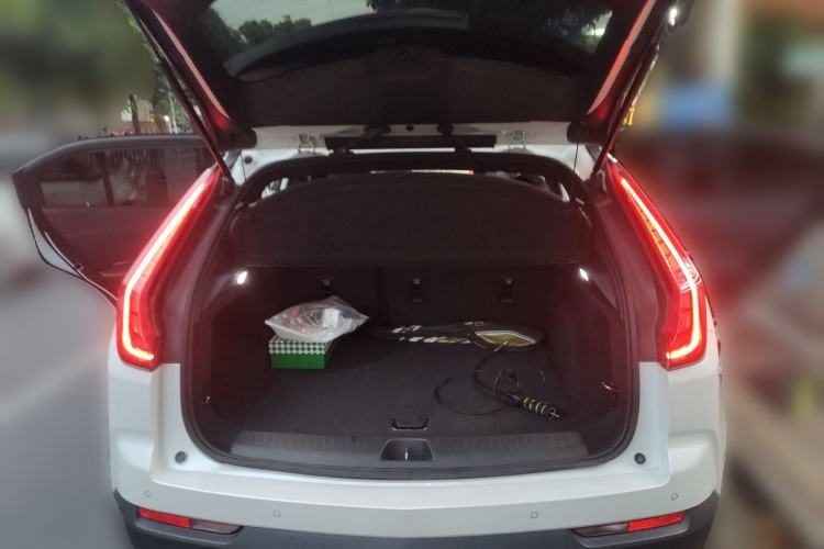 Used Cadillac XT4 2018 28T Two-Wheel Drive Tech Version
