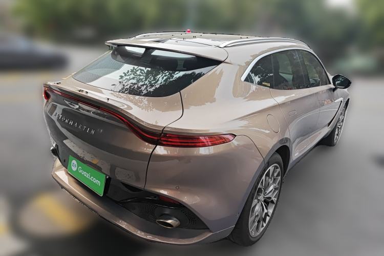 Used AstonMartin DBX 2022 3.0T STRAIGHT-SIX