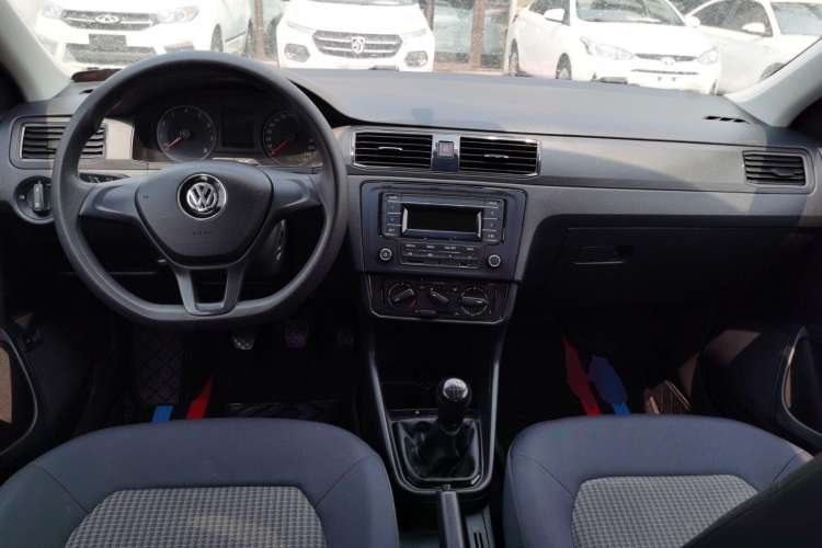 Used Volkswagen Santana 2018 1.5L Manual Fashion Edition
