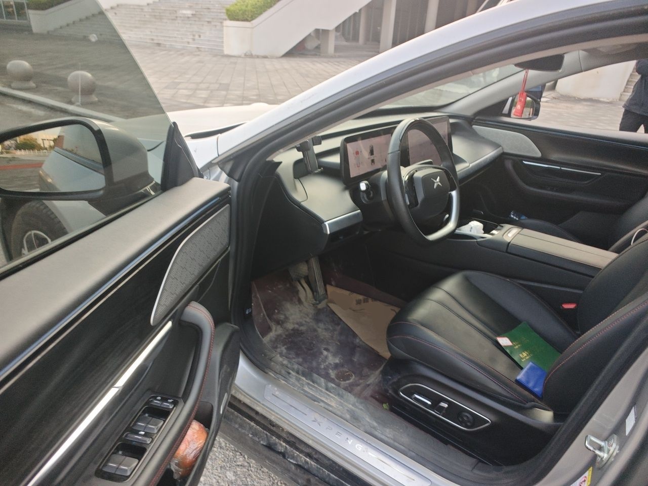 XPeng P7 2022 480E — снимка 13