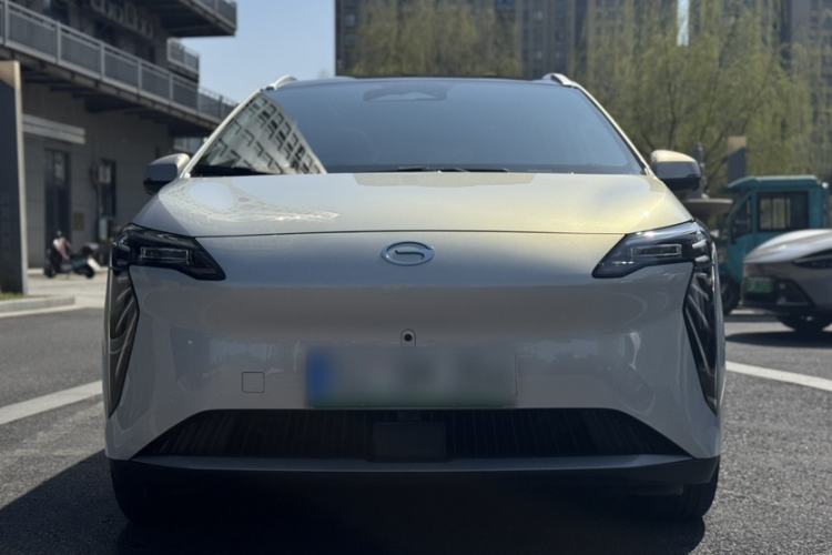 Used AION Y 2023 Younger Star Edition