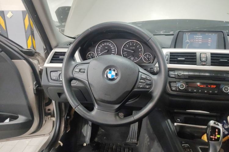 Used BMW 3 Series 2014 320Li Fashion Model