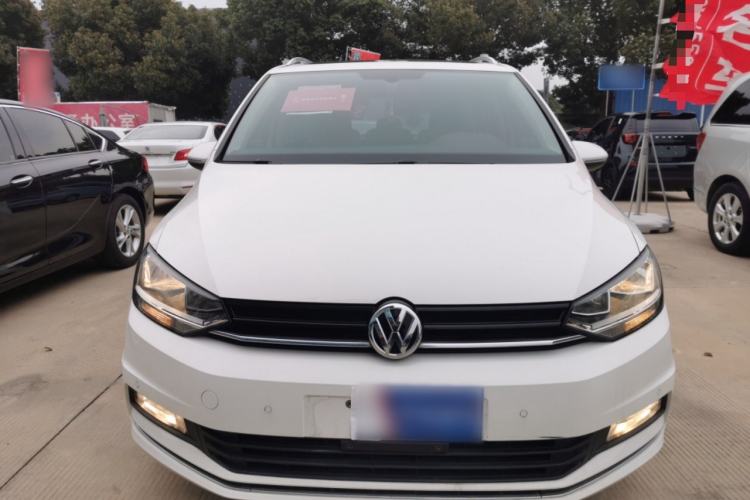 Used Volkswagen Touran 2018 Volkswagen Touran L 280TSI DSG Comfort Edition 7 Seats China VI Standard
