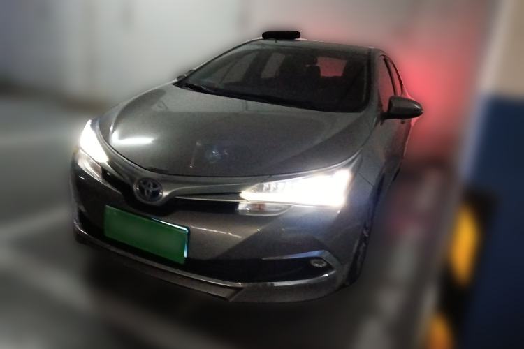 Used Toyota Corolla 2016 Dual-Engine 1.8L E-CVT Elite Edition