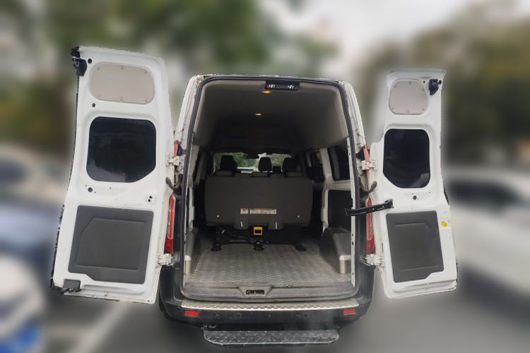 Used Ford Transit 2017 2.0T Gasoline Automatic Multi-Function Commercial Vehicle Mid-Drive Mid-Roof China V-standard