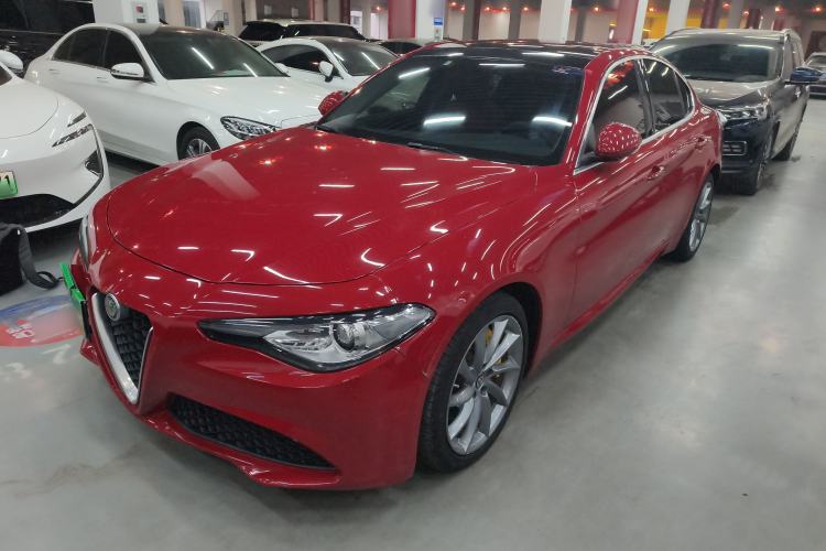Used Alfa Romeo Giulia 2019 2.0T 280HP Luxury Edition