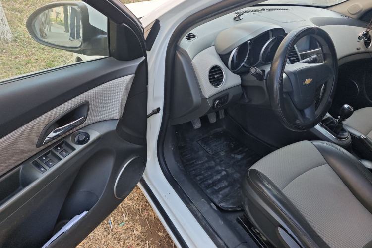 Used Chevrolet Cruze 2013 1.6L SE MT