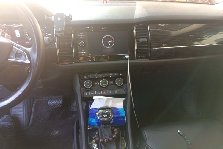 Used Skoda Kodiaq 2019 Facelifted TSI380 7-Seater All-Wheel-Drive Luxury Enjoyment Edition China VI Standard