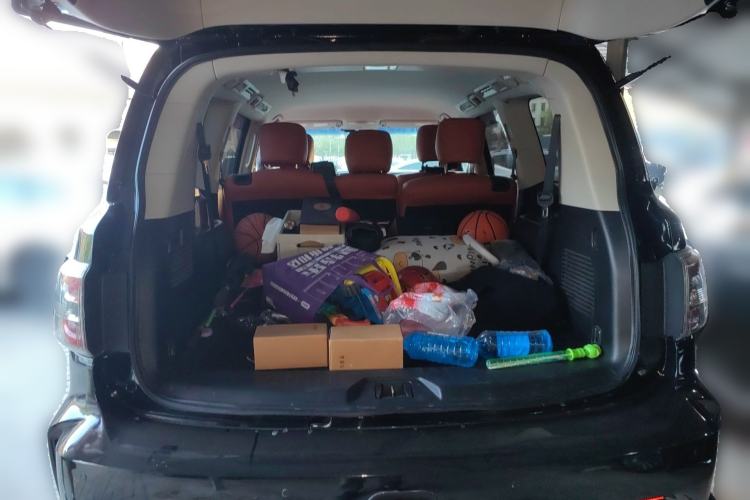 Used Nissan Patrol 2018 4.0L LinkedIn Edition Trunk