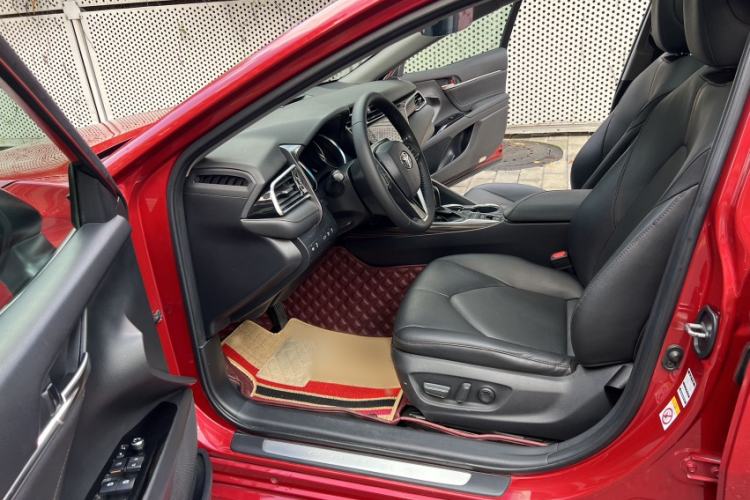 Used Toyota Camry 2019 2.5G Luxury Edition China VI Standard
